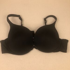 Lane Bryant Cacique Plunge T-Shirt Bra Plus 44B Black Underwire Padded Contour